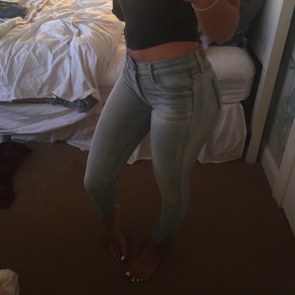 26 waist Abercrombie stretch jeans light wash